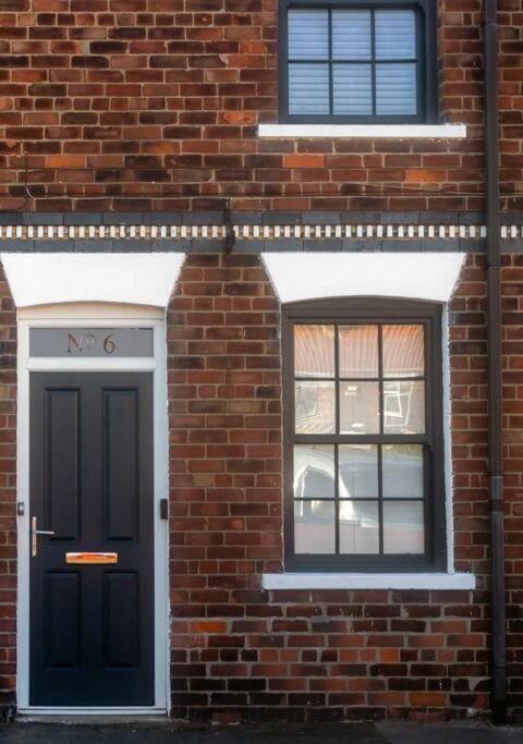 No6 - Beverley - Elegant Townhouse - Central Location 외부 사진